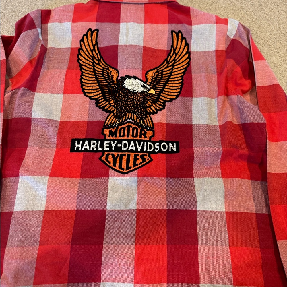 Harley Davidson ladies large long sleeve button
